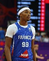 开云体育官网-锋线尖兵！库利巴利8中5得到13分4篮板1助攻1抢断