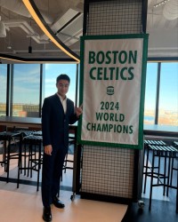 开云官网-绿军喜迎中国老板！何猷君正式入股凯尔特人