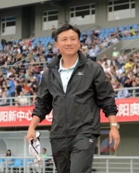 沪媒：成耀东已担任海港B队主教练，于海加入教练组任助教